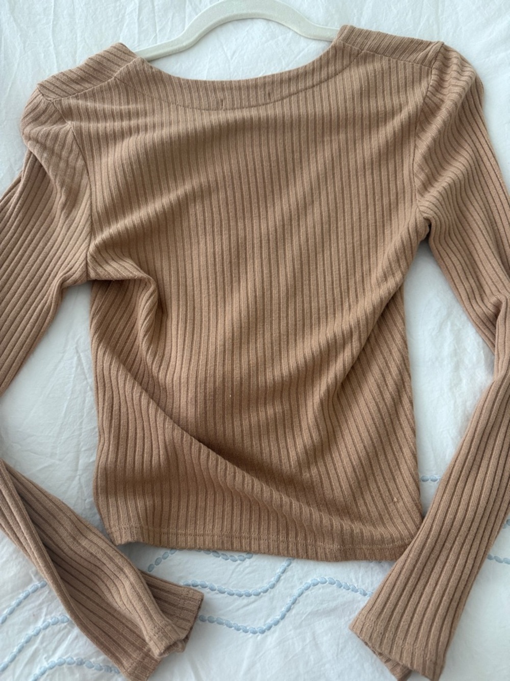 Reformation Ribbed Button-Front V-Neck Top - Tan - Picture 4 of 4